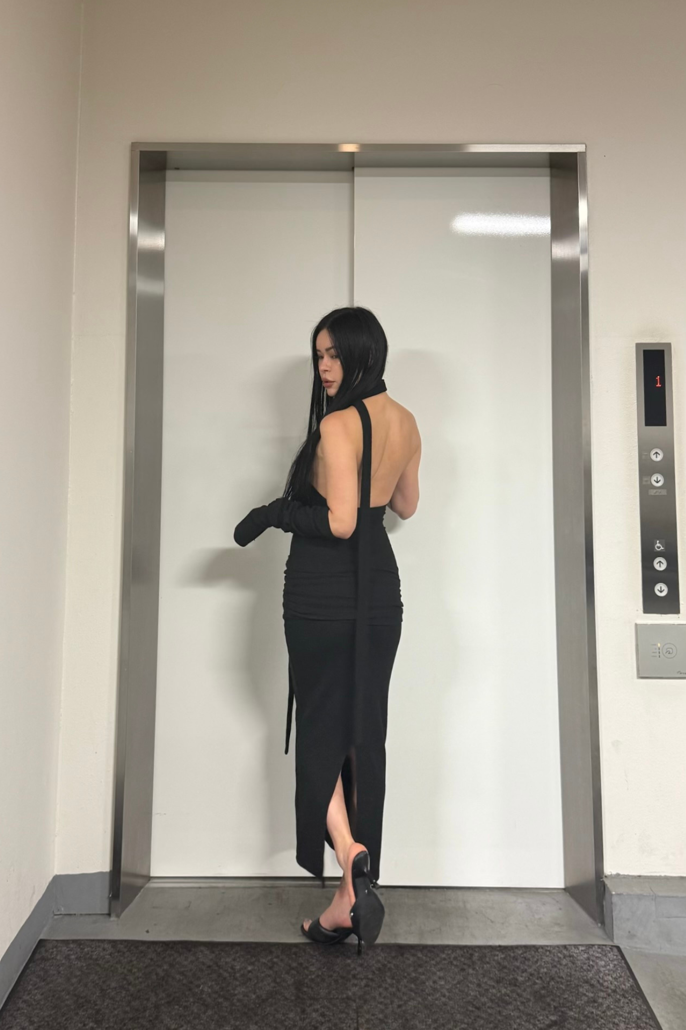 VENUS ARM KNIT DRESS