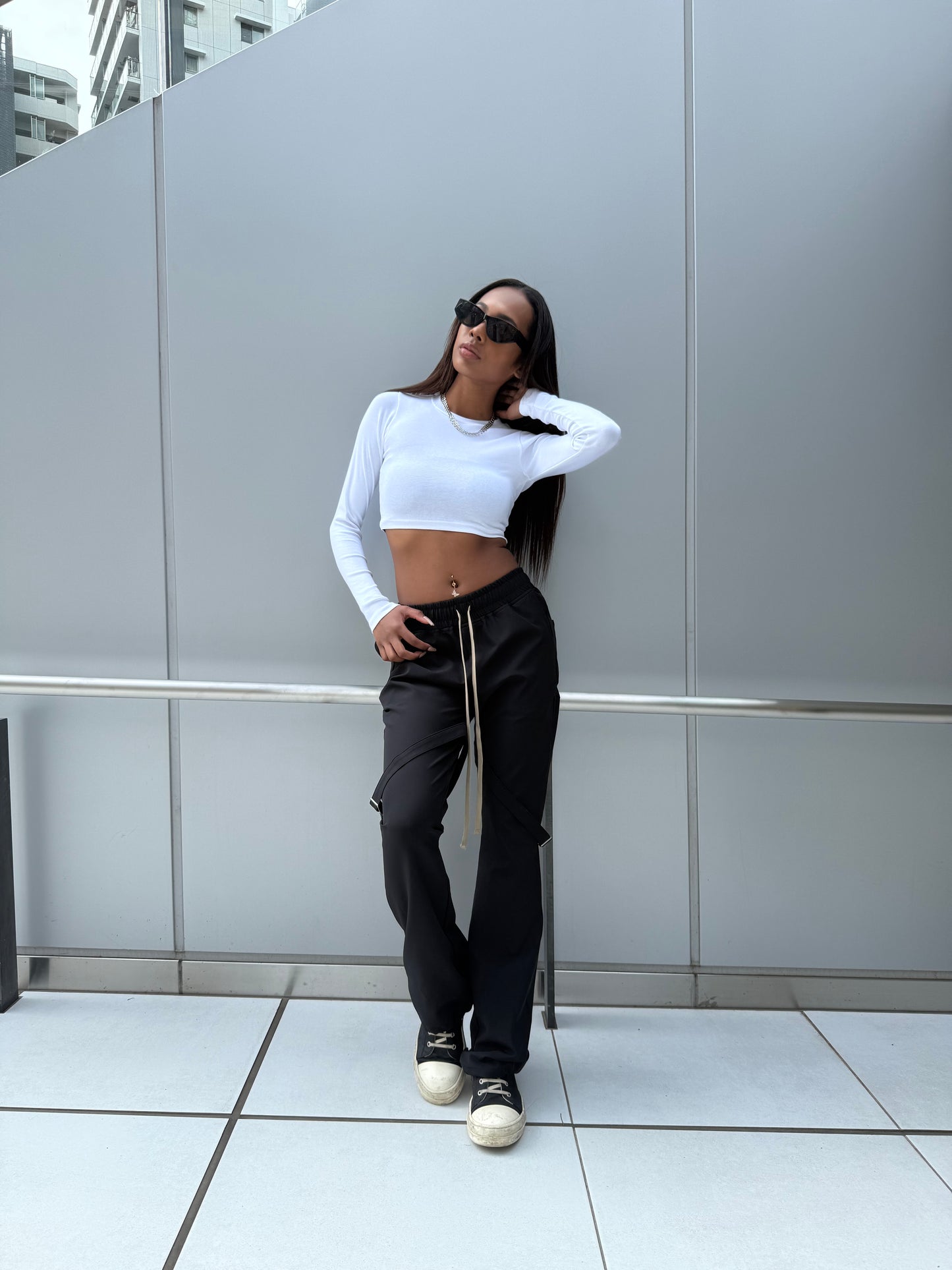 CROPPED LONG SLEEVE T/S