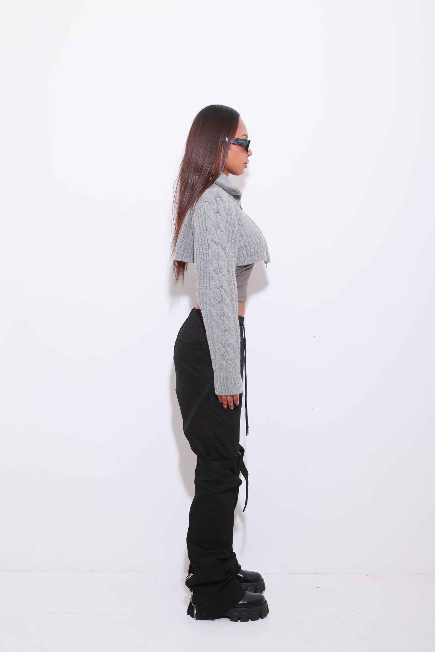 TURTLENECK ZIP UP SHORT KNIT