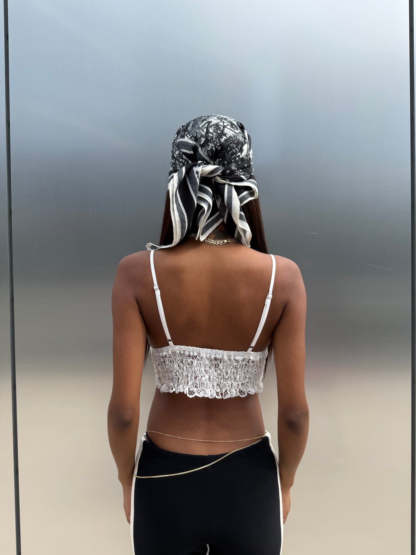 BACK GATHER LACE Bustier