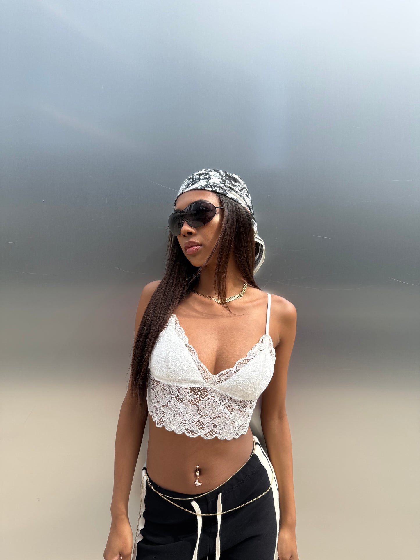 BACK GATHER LACE Bustier