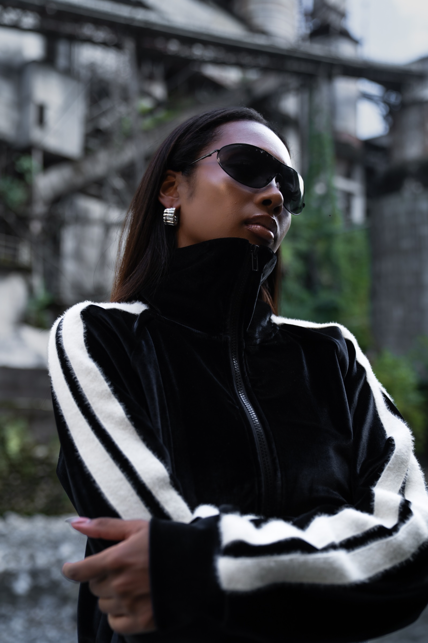 【MEN】BOLD LINE TRACK VELOUR SETUP