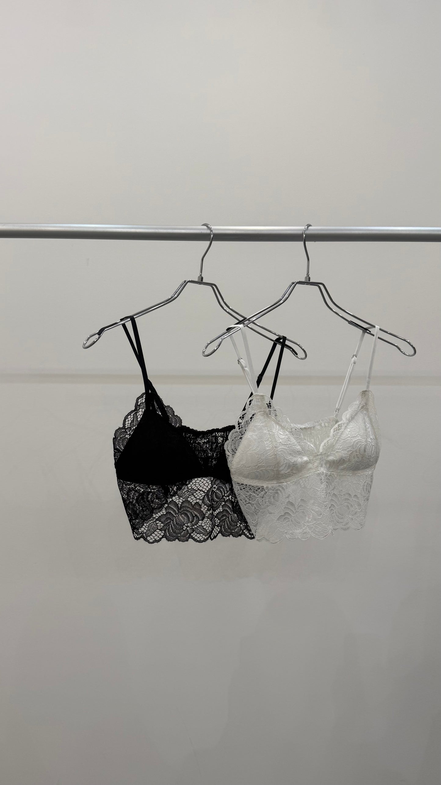 BACK GATHER LACE Bustier