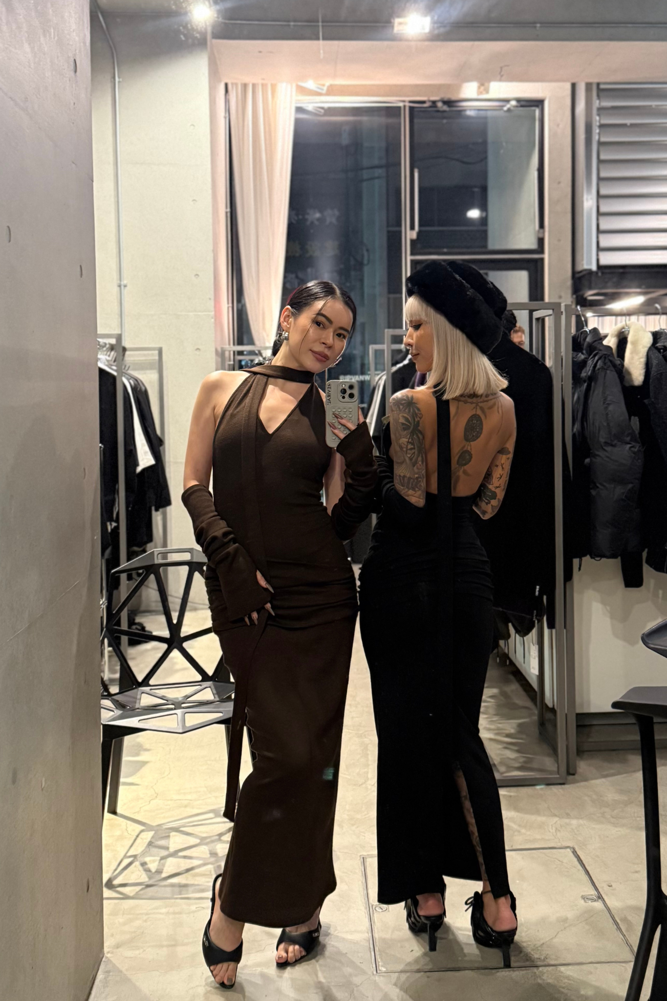 【12/19 20:00発売】VENUS ARM KNIT DRESS