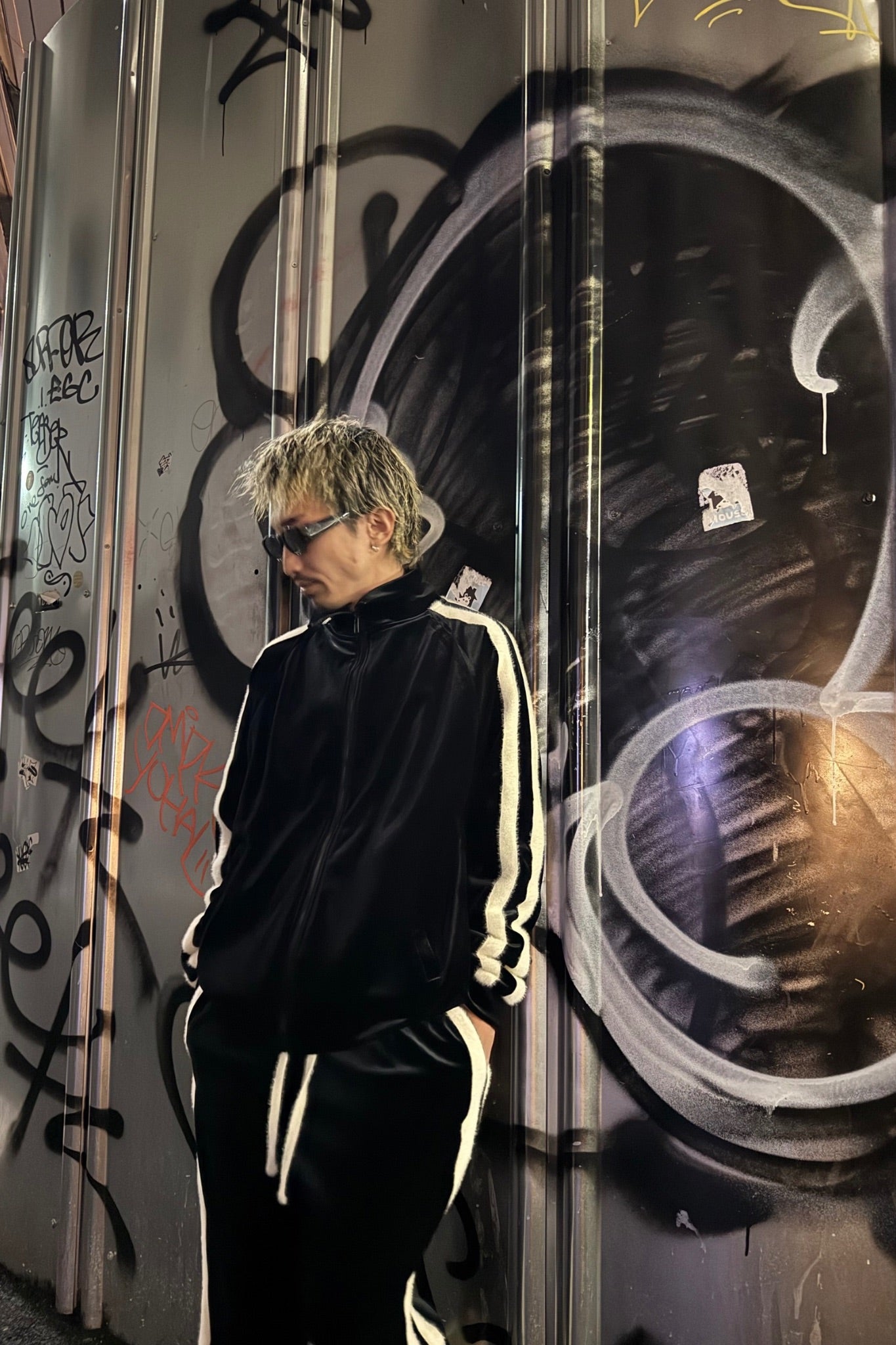 BOLD LINE TRACK VELOUR SETUP/MEN