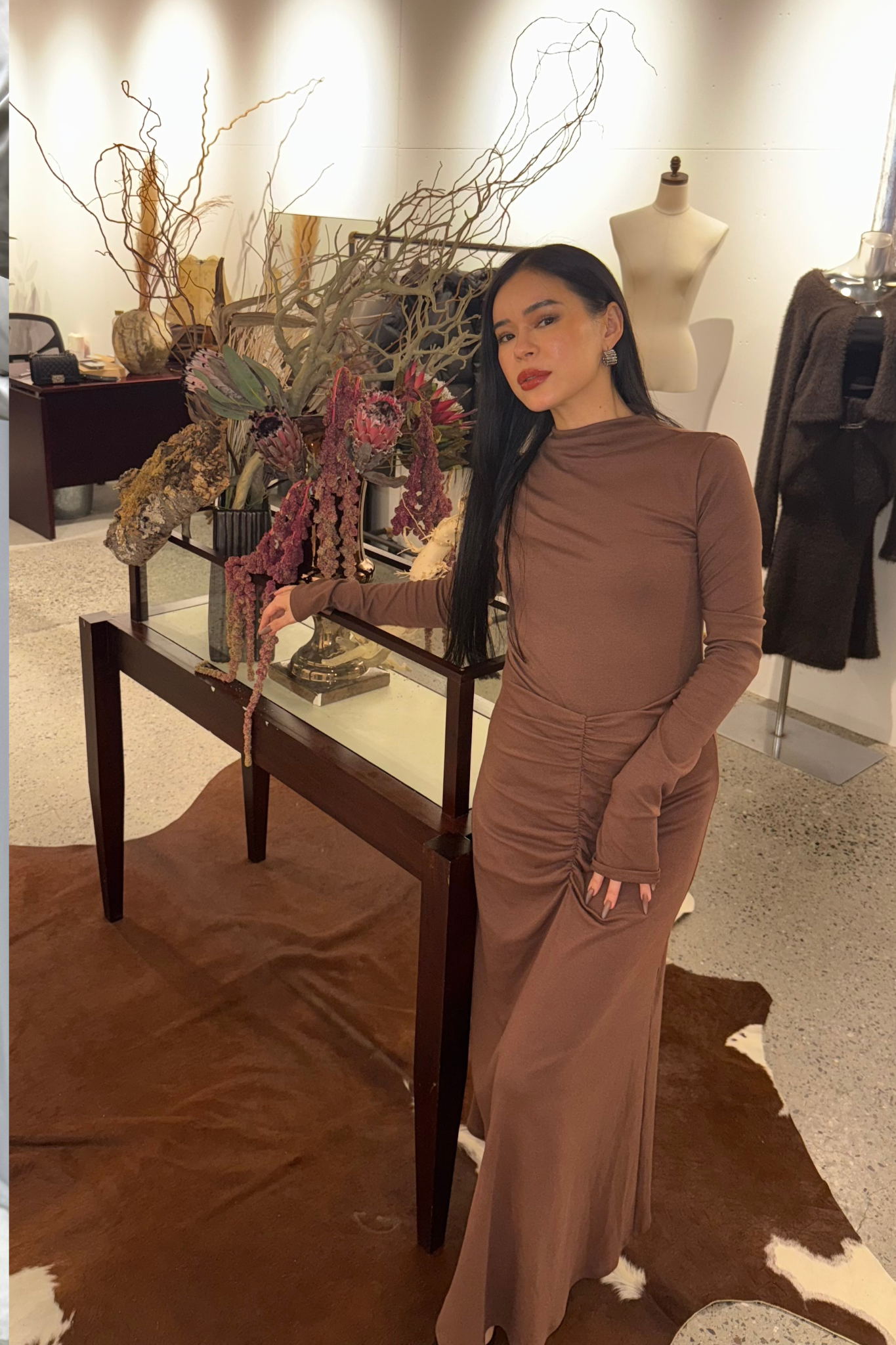 【12/19 20:00発売】FRONT DRAPE DRESS