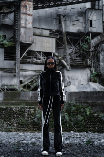 【MEN】BOLD LINE TRACK VELOUR SETUP